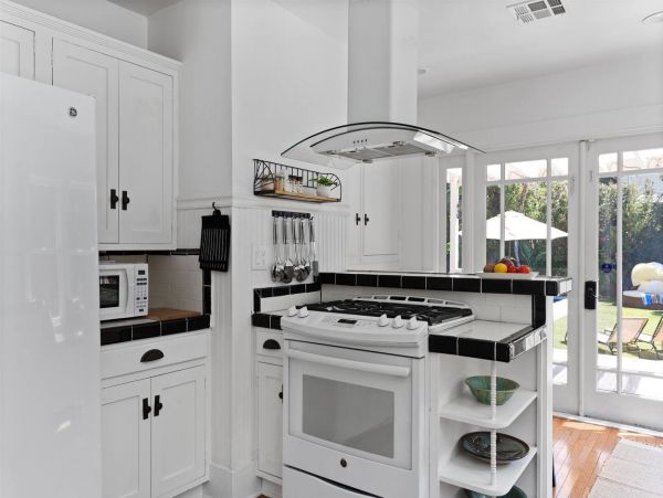 Los Angeles Home 1006447