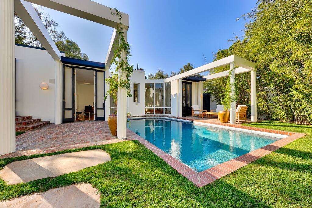 Los Angeles Home 1006448