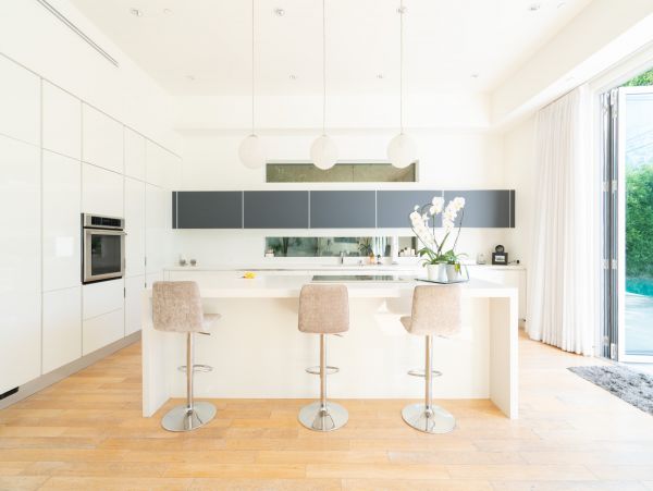 Los Angeles Home 1006449