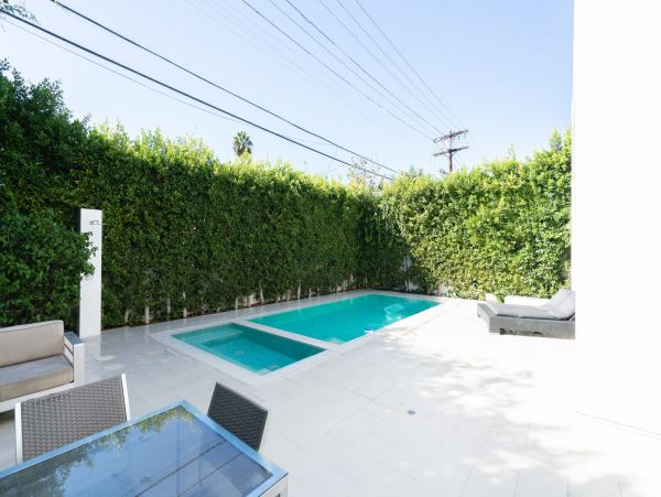 Los Angeles Home 1006449