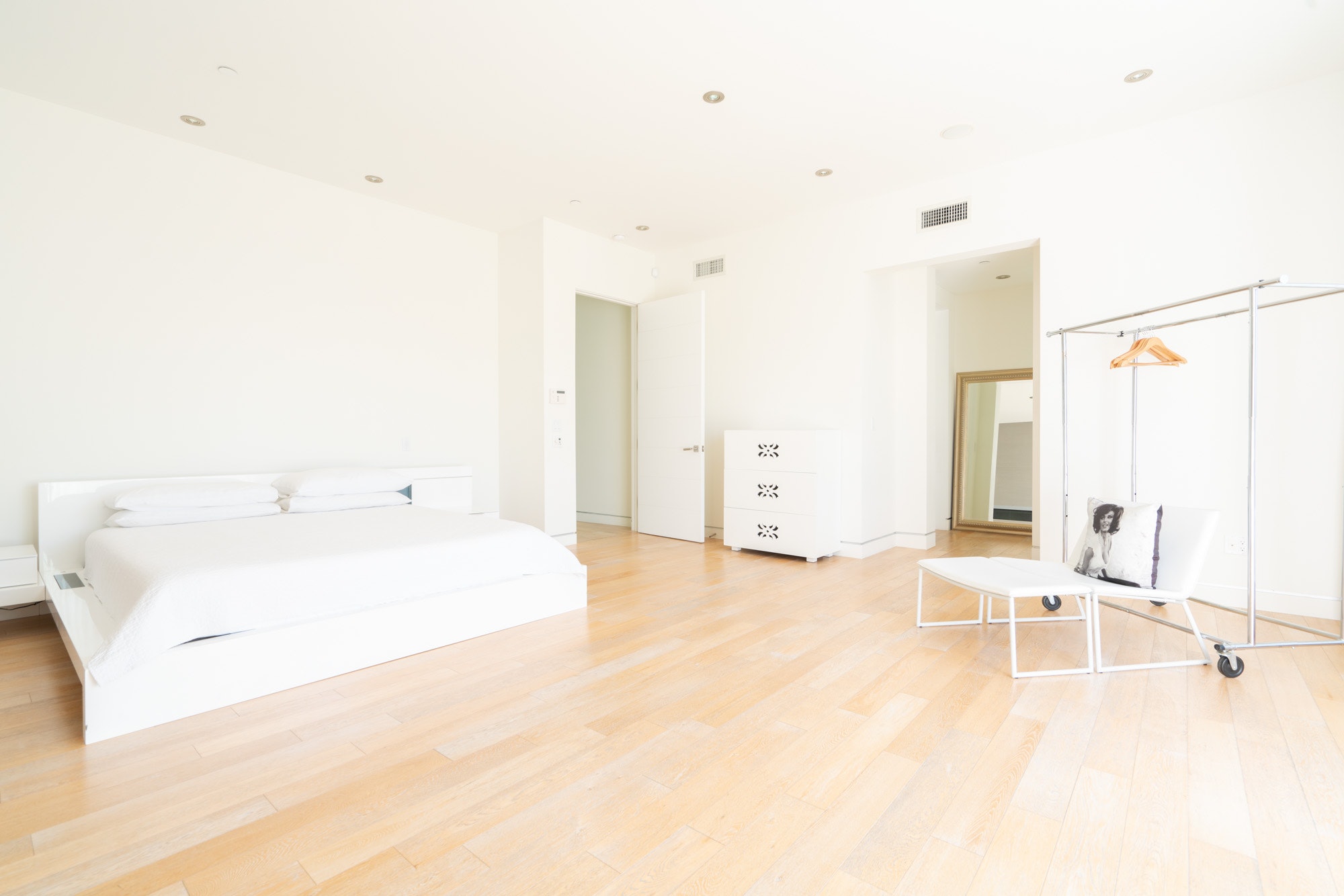 Los Angeles Home 1006449