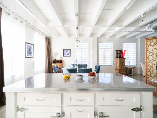 Los Angeles Home 1006450