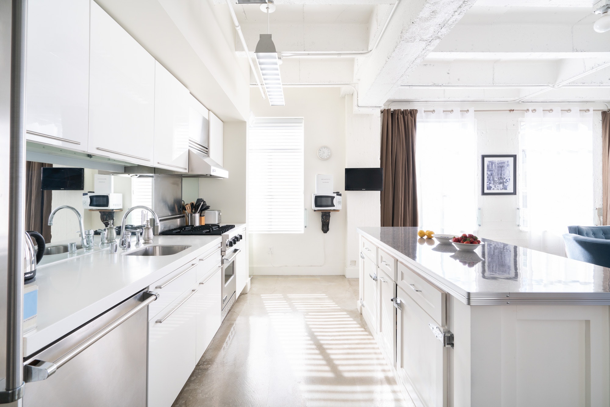 Los Angeles Home 1006450