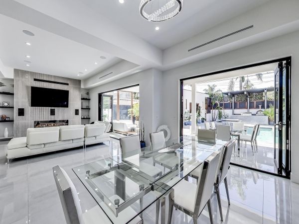 Los Angeles Home 1006453