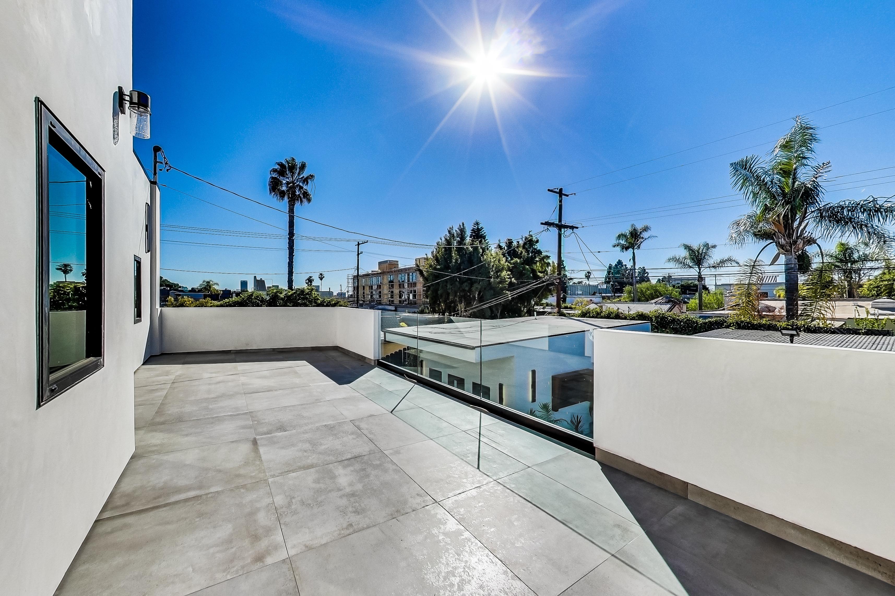 Los Angeles Home 1006453