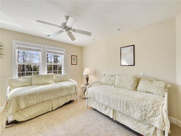 Six Bedroom Home in Hilton Head With Pool & Deck