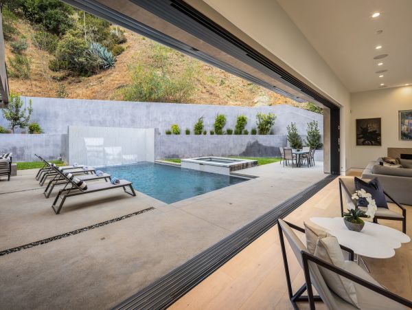 Los Angeles Home 1006458