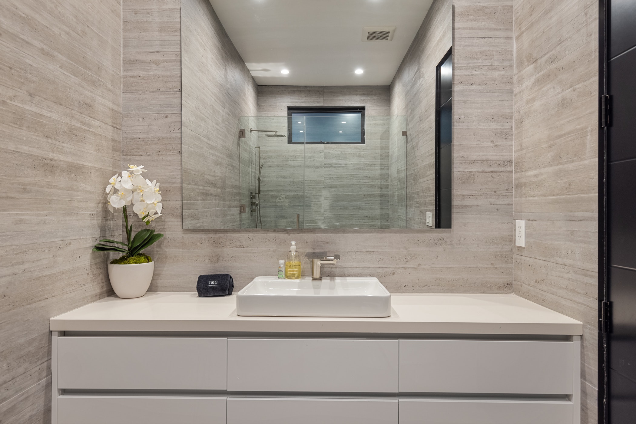 Los Angeles Home 1006458