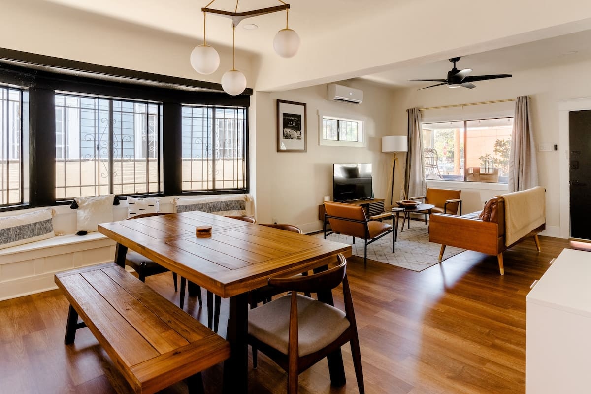 Los Angeles Home 1006460