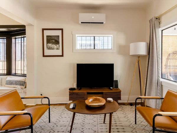 Los Angeles Home 1006460