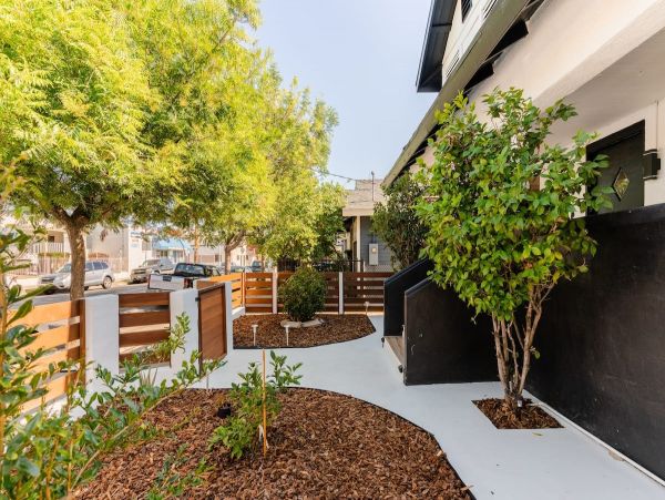 Los Angeles Home 1006460