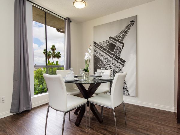 Los Angeles Home 1006469