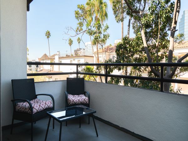 Los Angeles Home 1006470