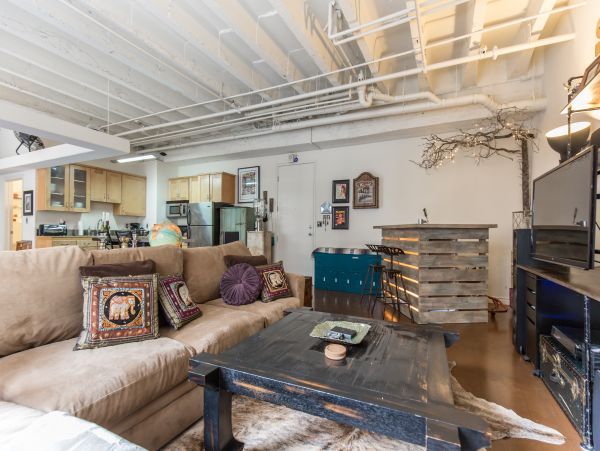 Los Angeles Home 1006472