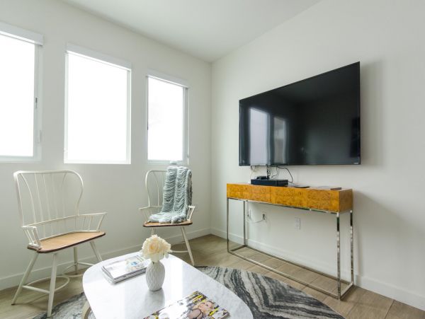 Los Angeles Home 1006474