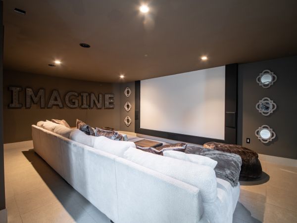 Los Angeles Home 1006475