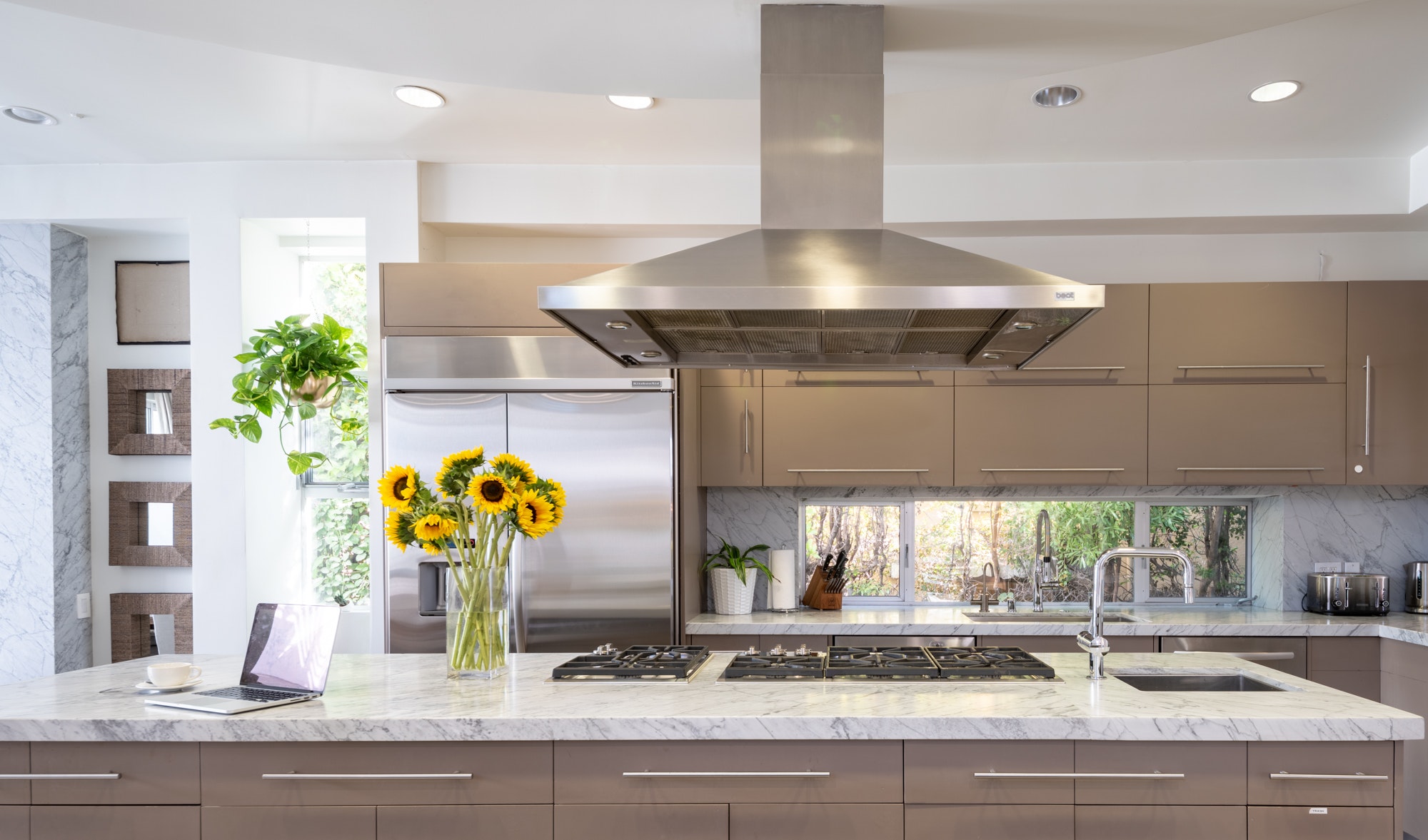 Los Angeles Home 1006475