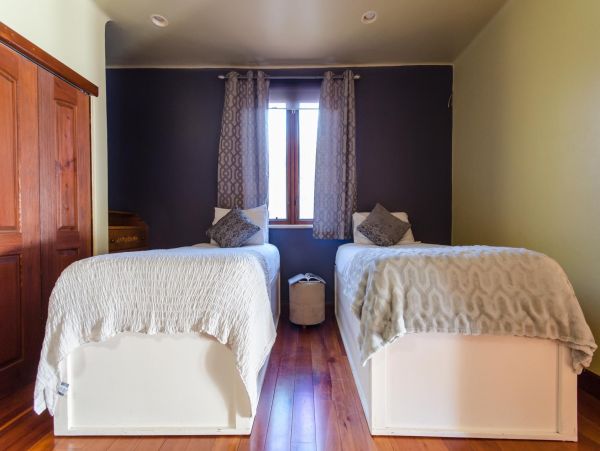Los Angeles Home 1006480