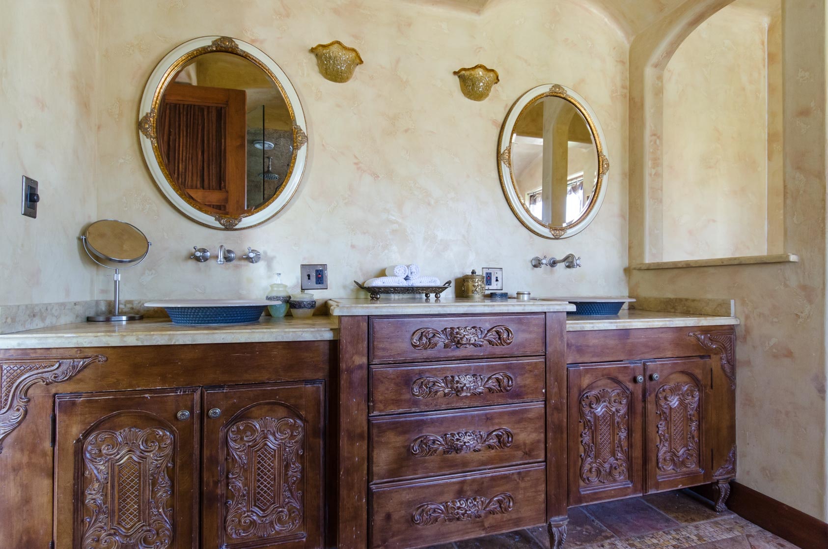 Los Angeles Home 1006480