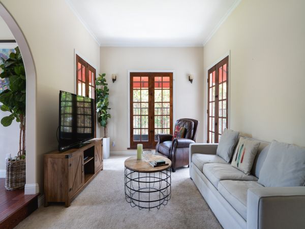 Los Angeles Home 1006486