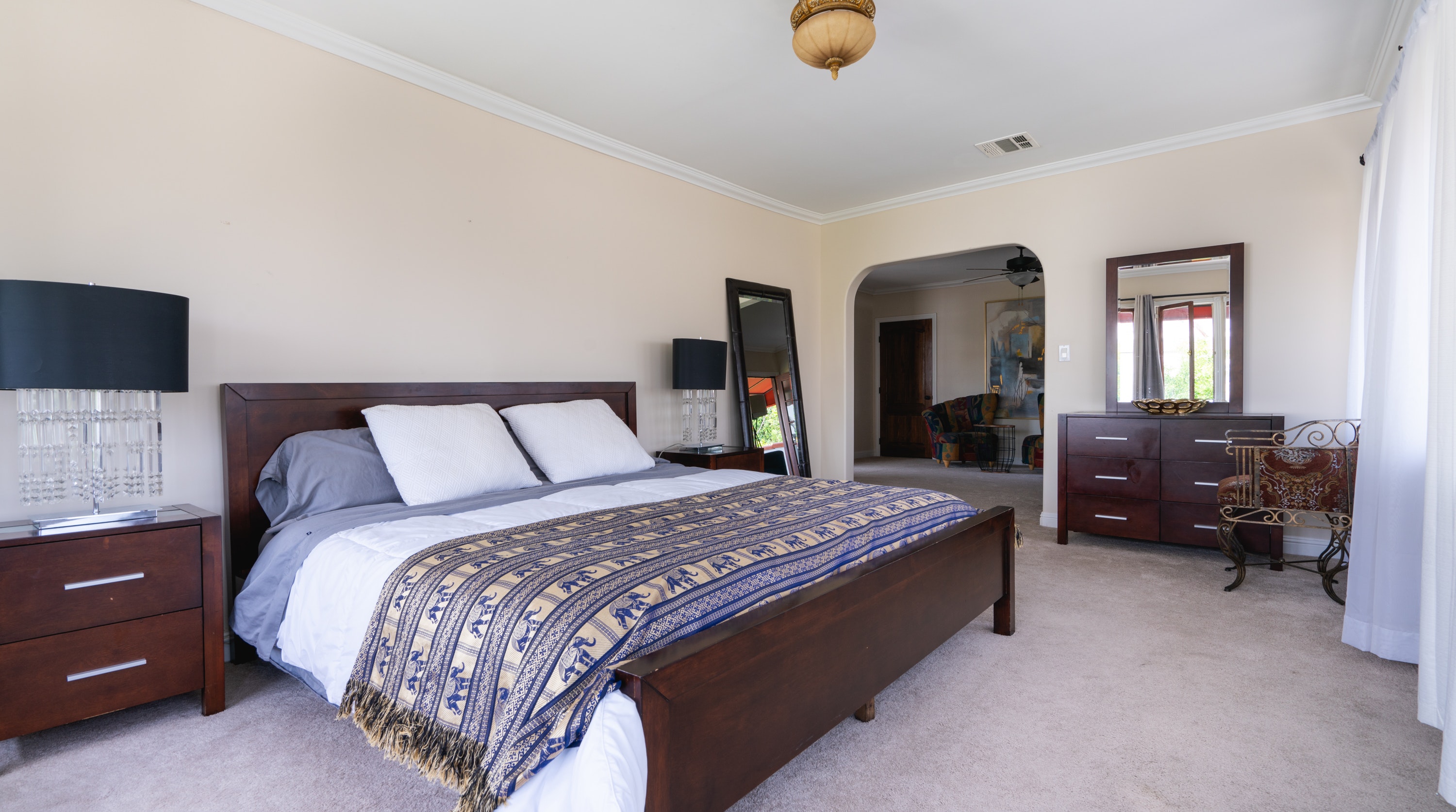 Los Angeles Home 1006486