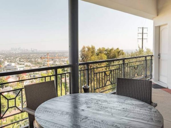 Los Angeles Home 1006489