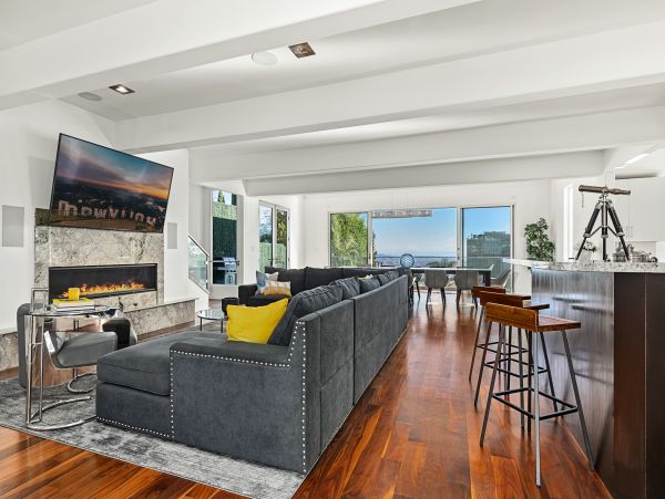 Los Angeles Home 1006492
