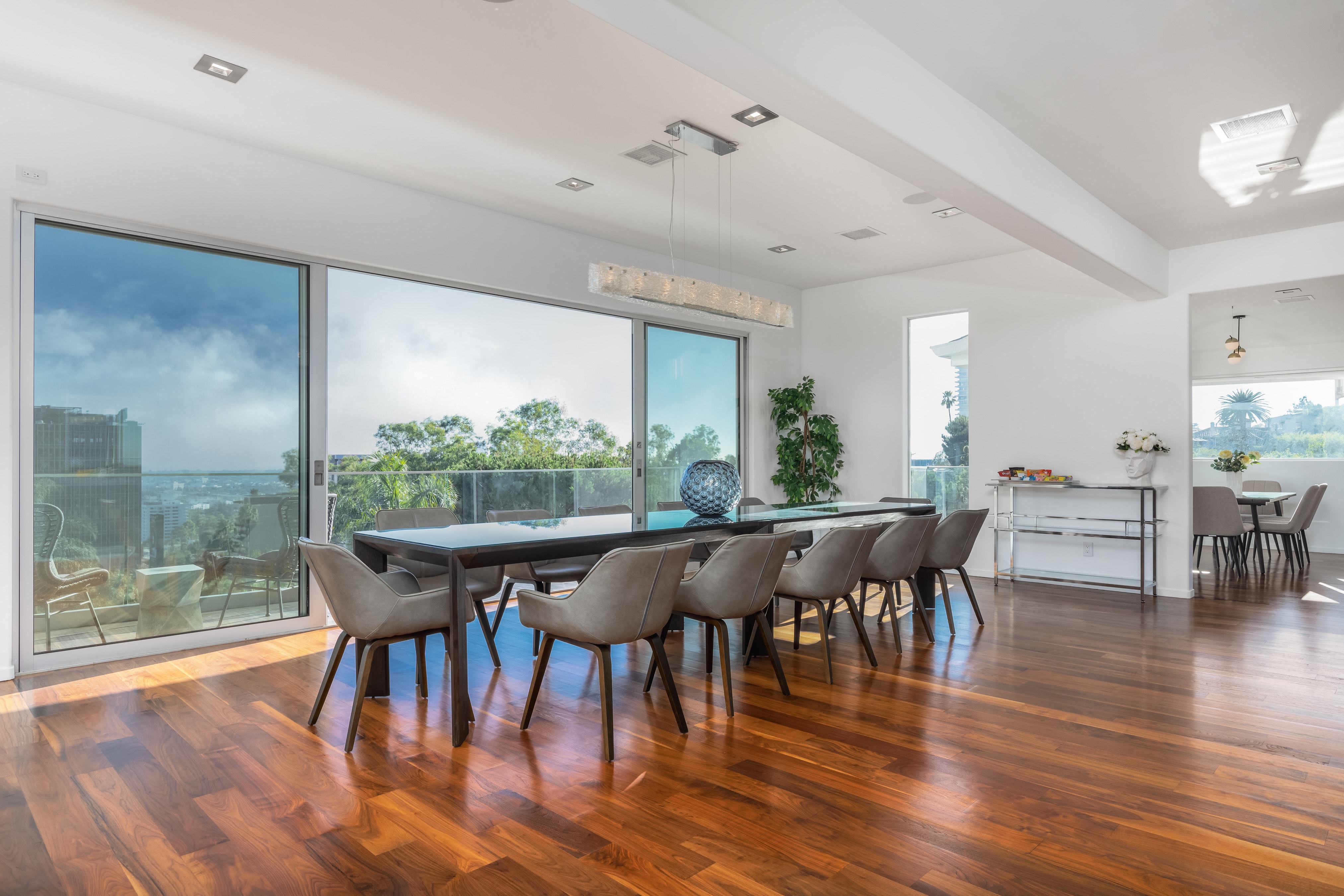 Los Angeles Home 1006492