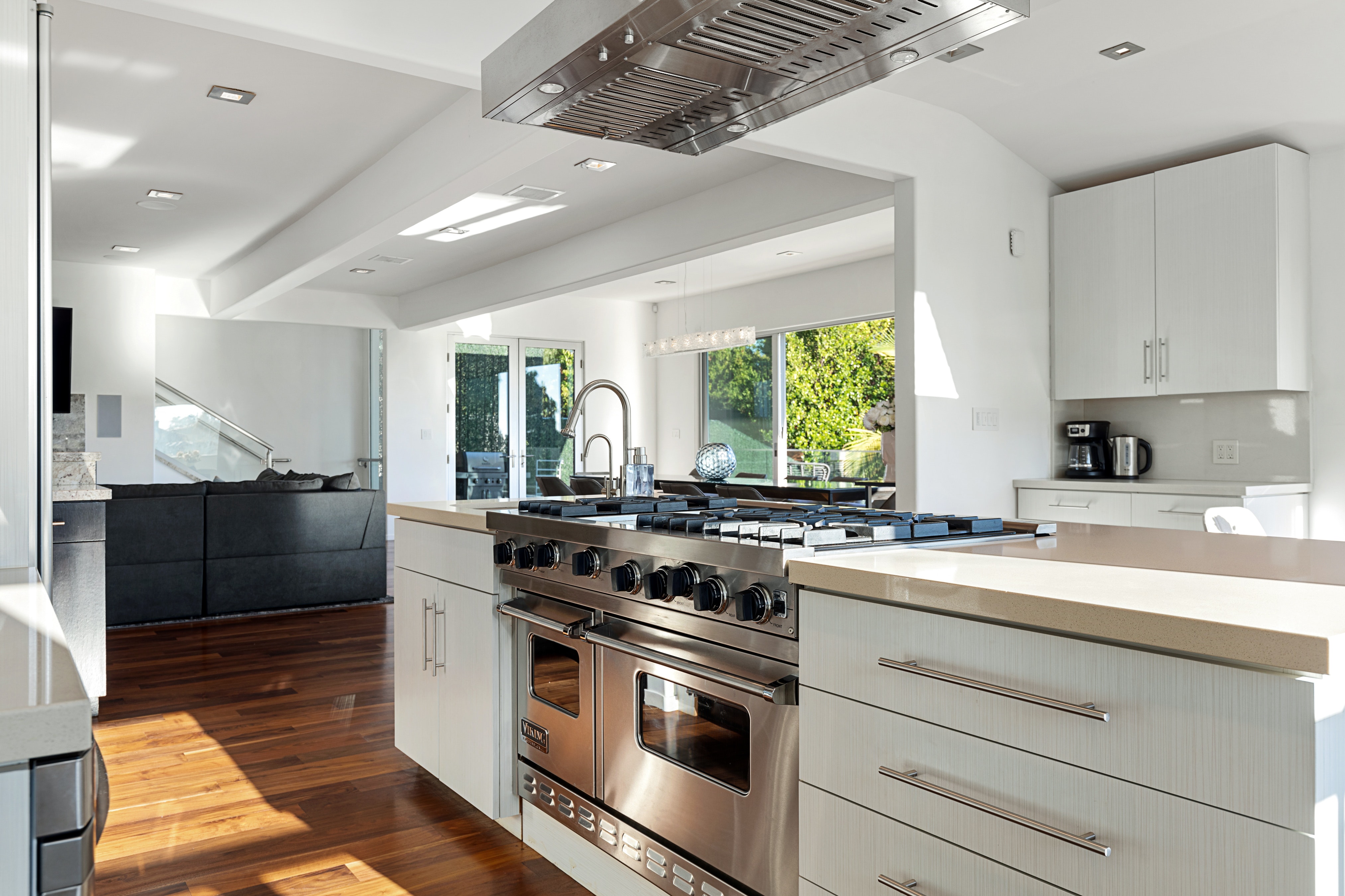 Los Angeles Home 1006492