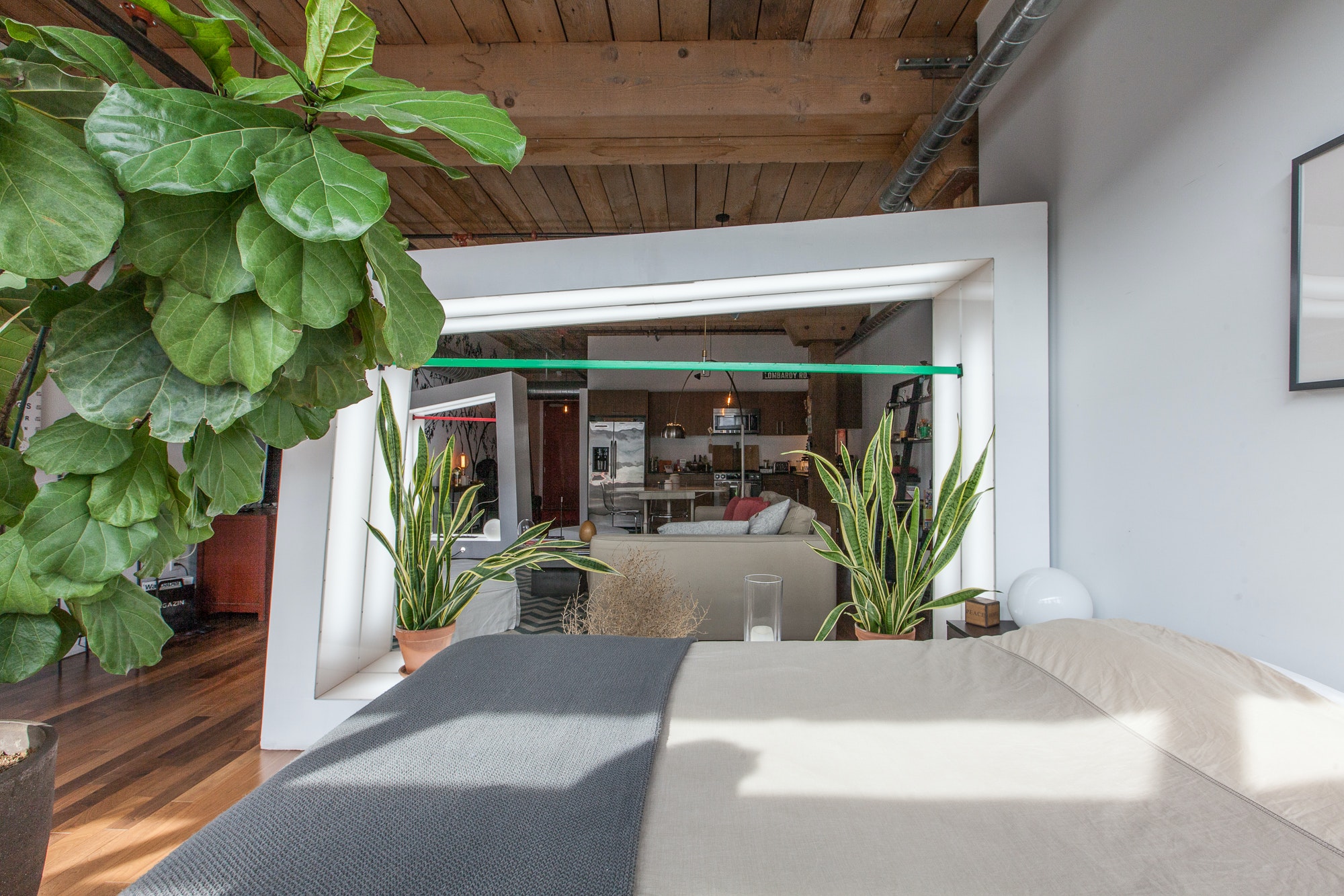 Los Angeles Home 1006495
