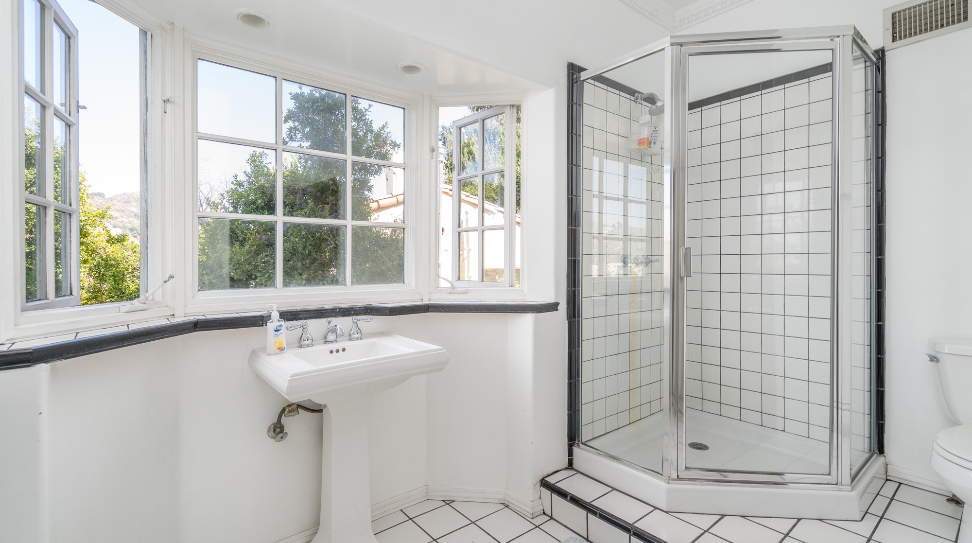 Los Angeles Home 1006501