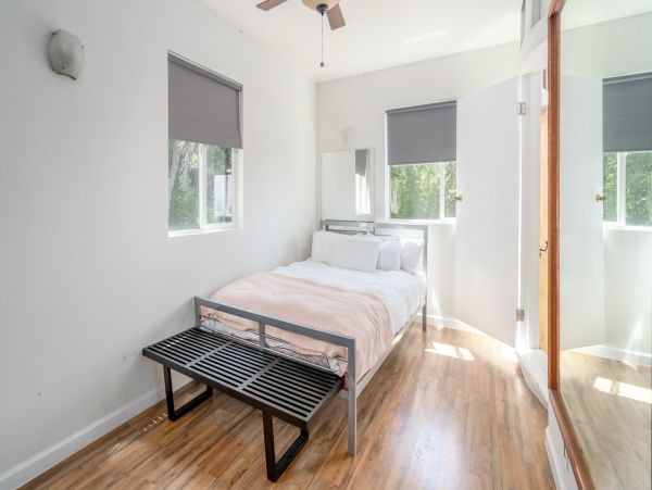 Los Angeles Home 1006501