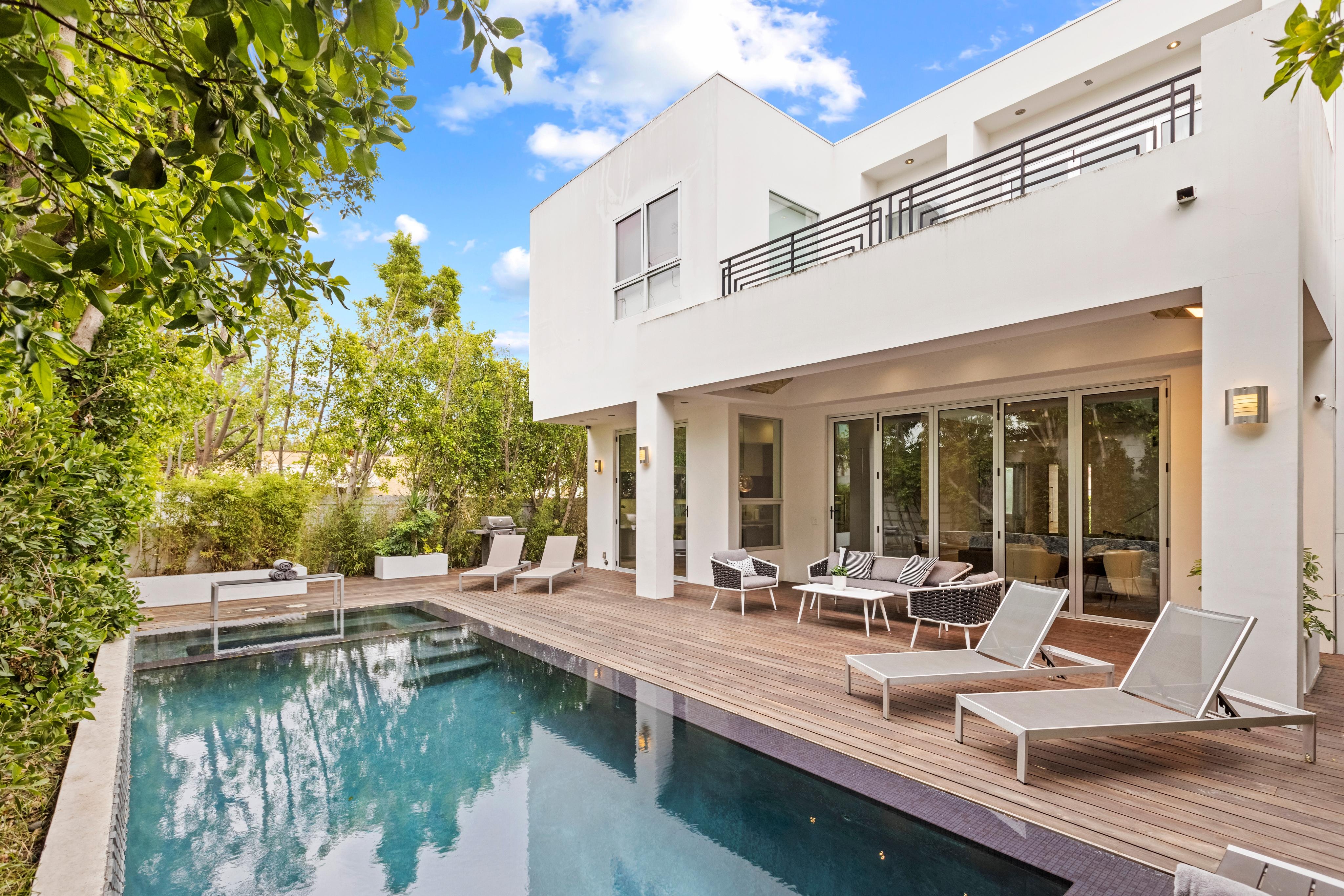 Los Angeles Home 1006504