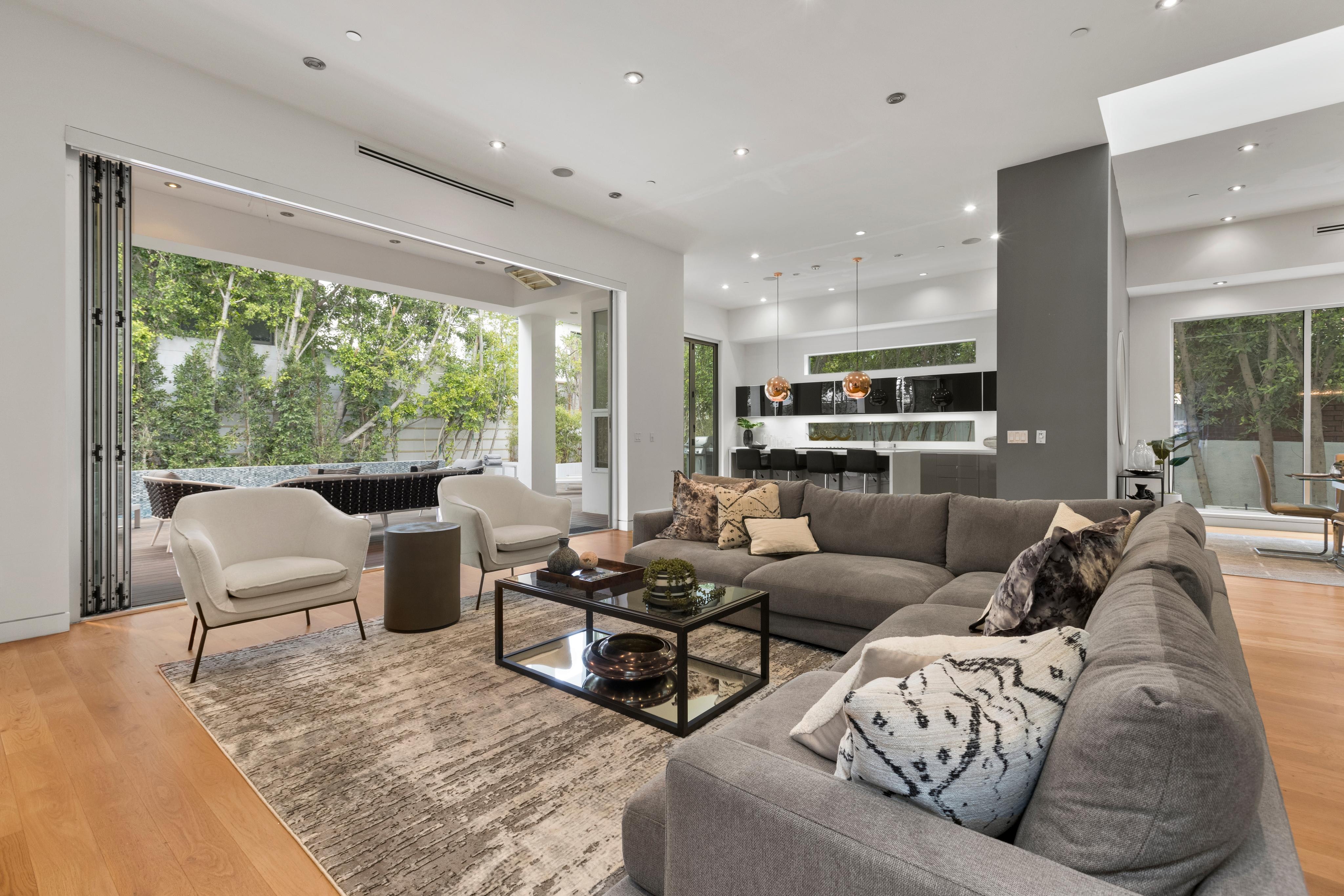 Los Angeles Home 1006504