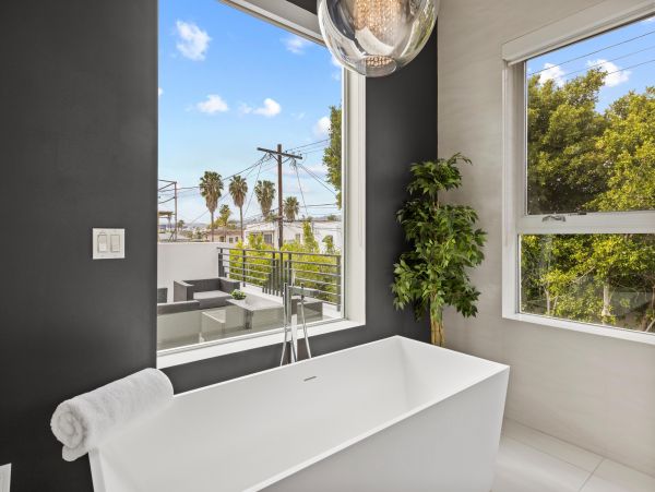 Los Angeles Home 1006504