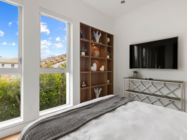 Los Angeles Home 1006504
