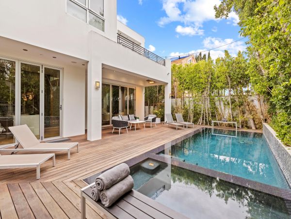 Los Angeles Home 1006504