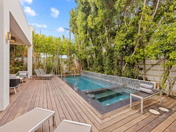 Los Angeles Home 1006504