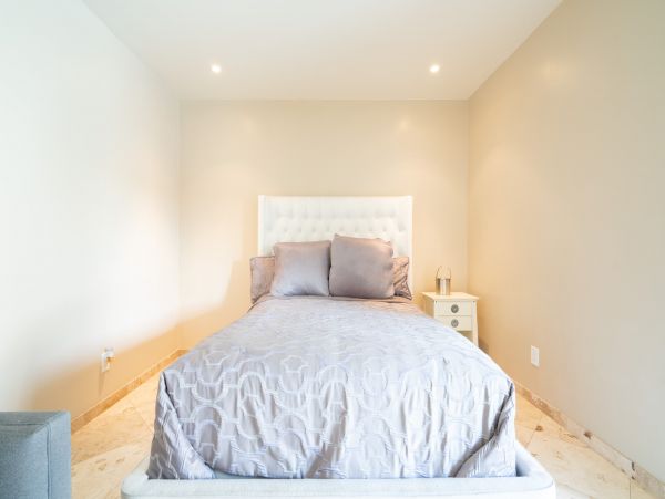 Los Angeles Home 1006505