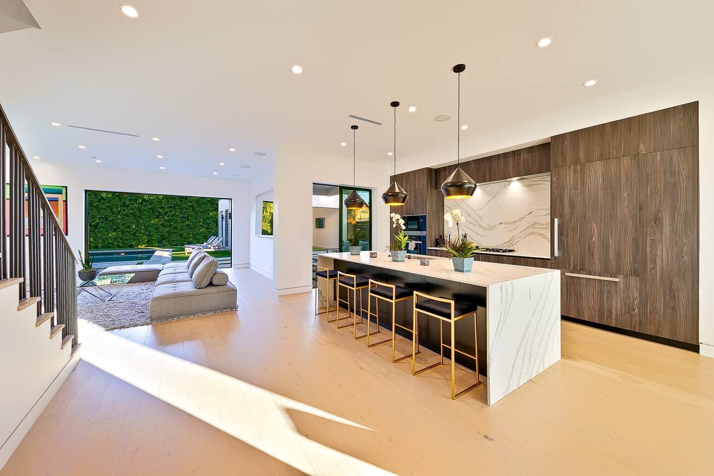 Los Angeles Home 1006512