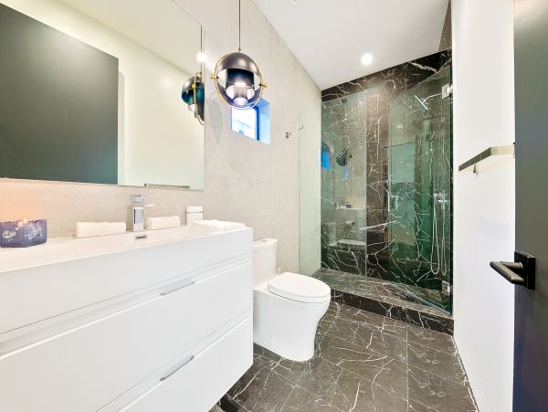 Los Angeles Home 1006512