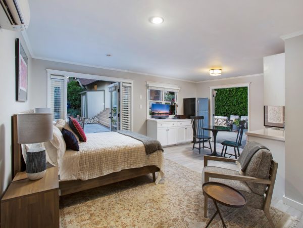 Los Angeles Home 1006517