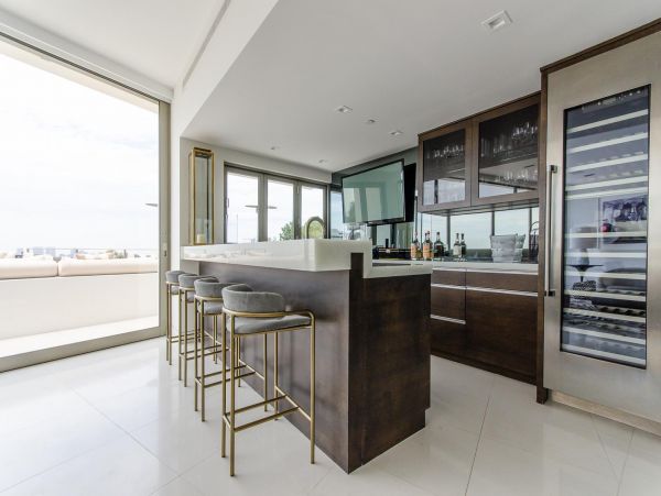 Los Angeles Home 1006518