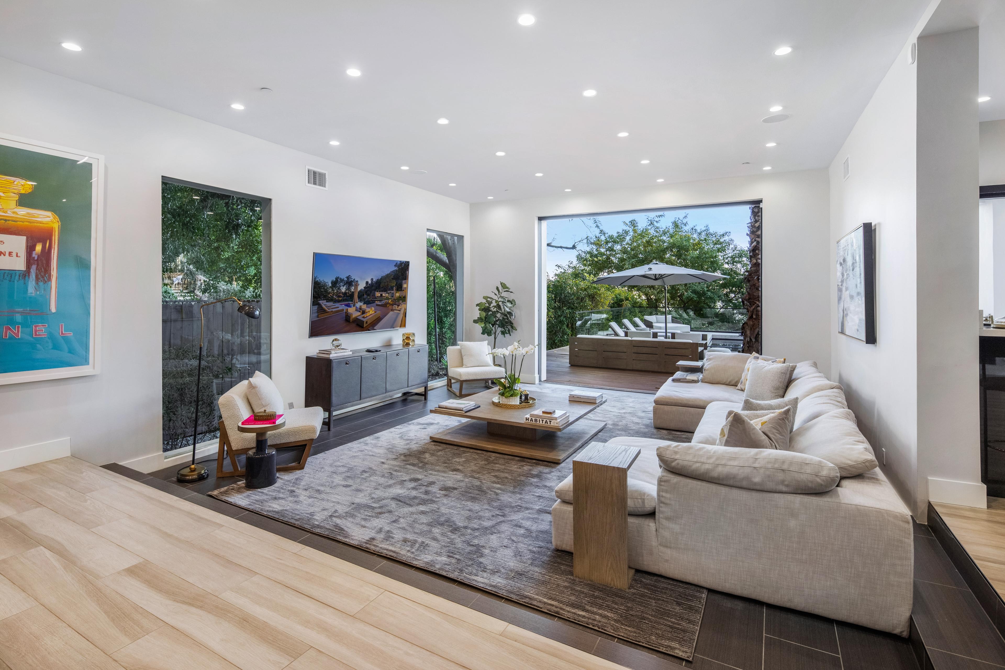 Los Angeles Home 1006525