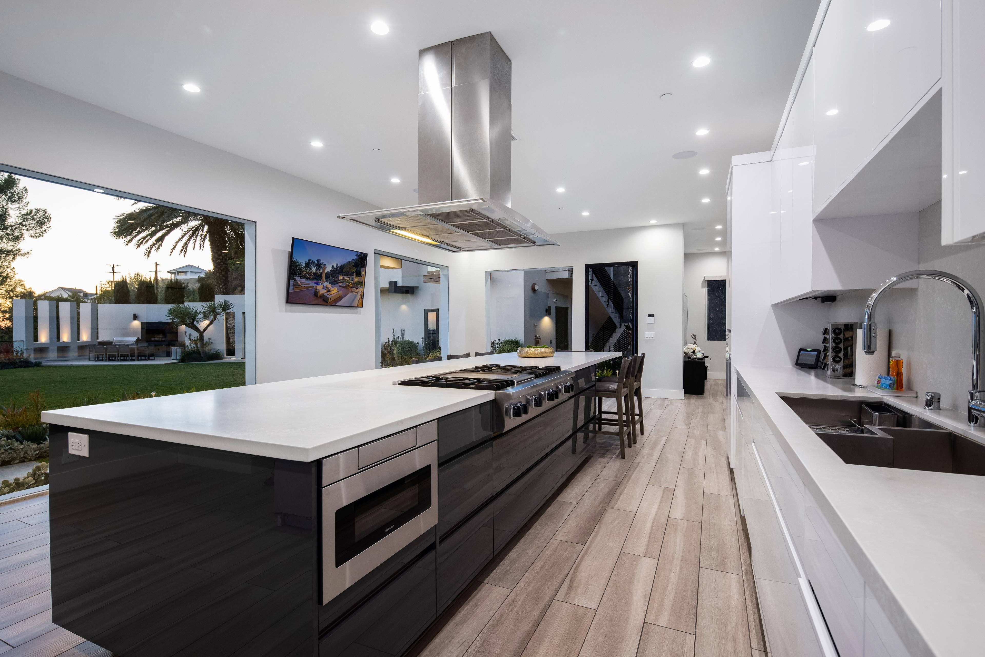 Los Angeles Home 1006525