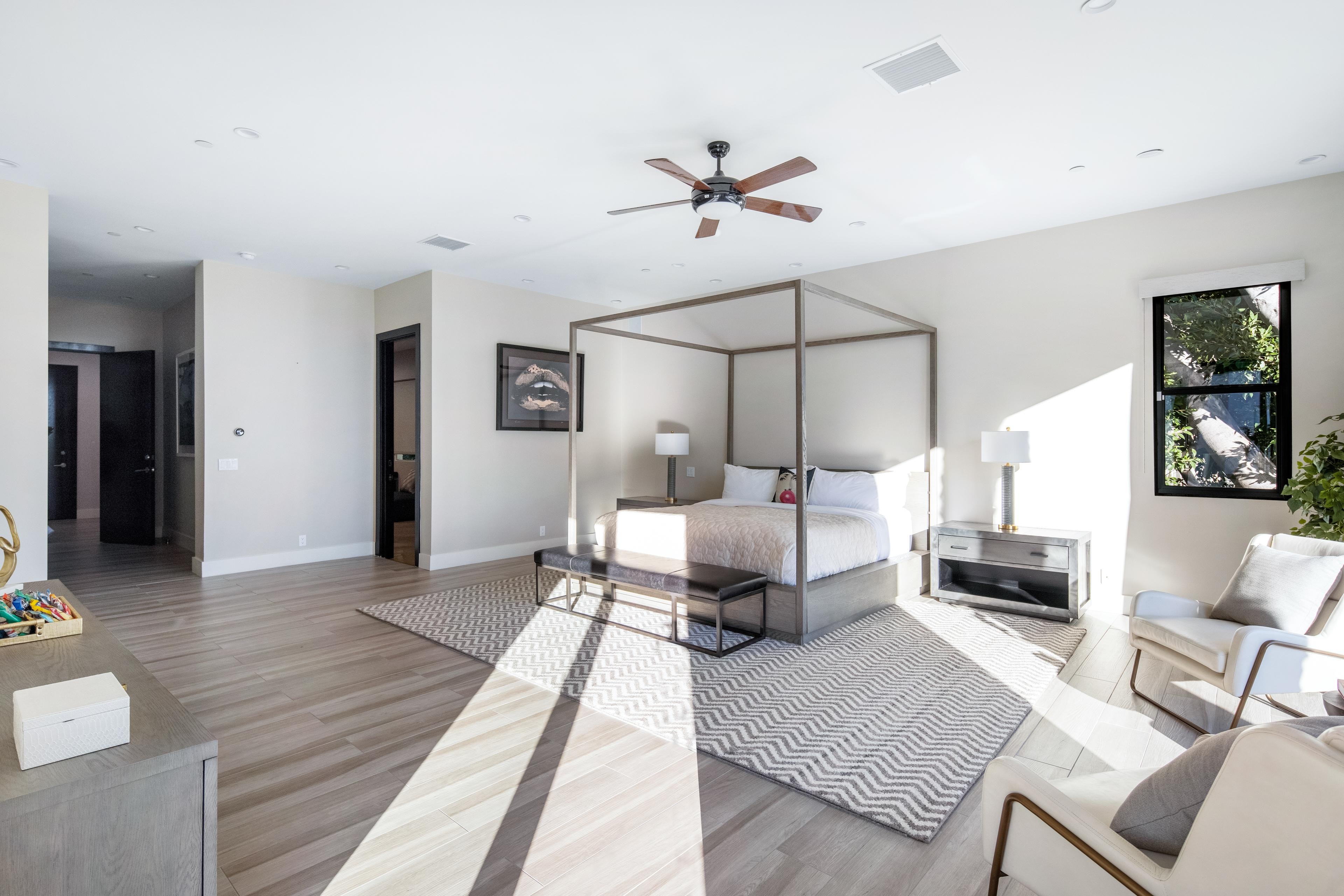Los Angeles Home 1006525