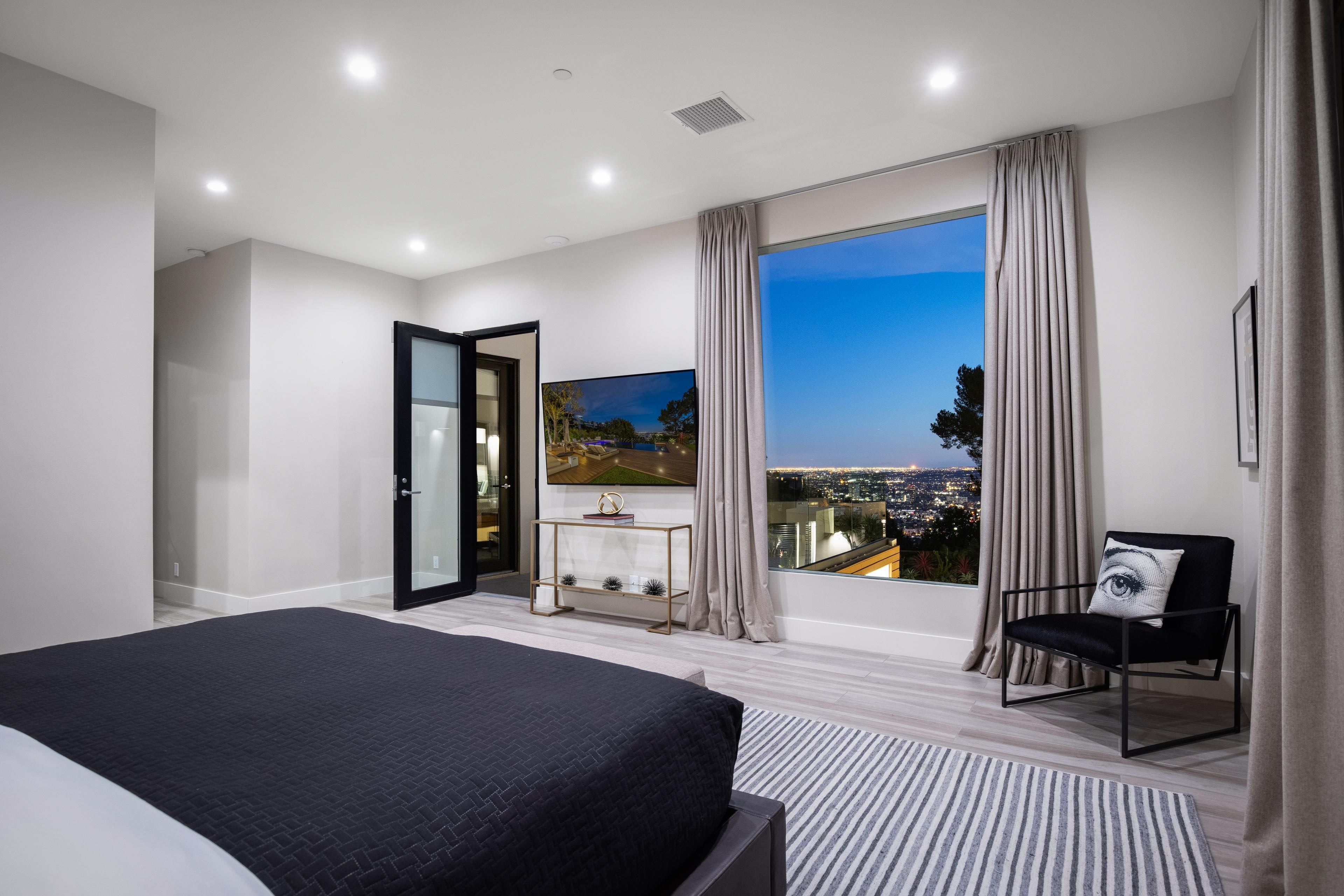 Los Angeles Home 1006525