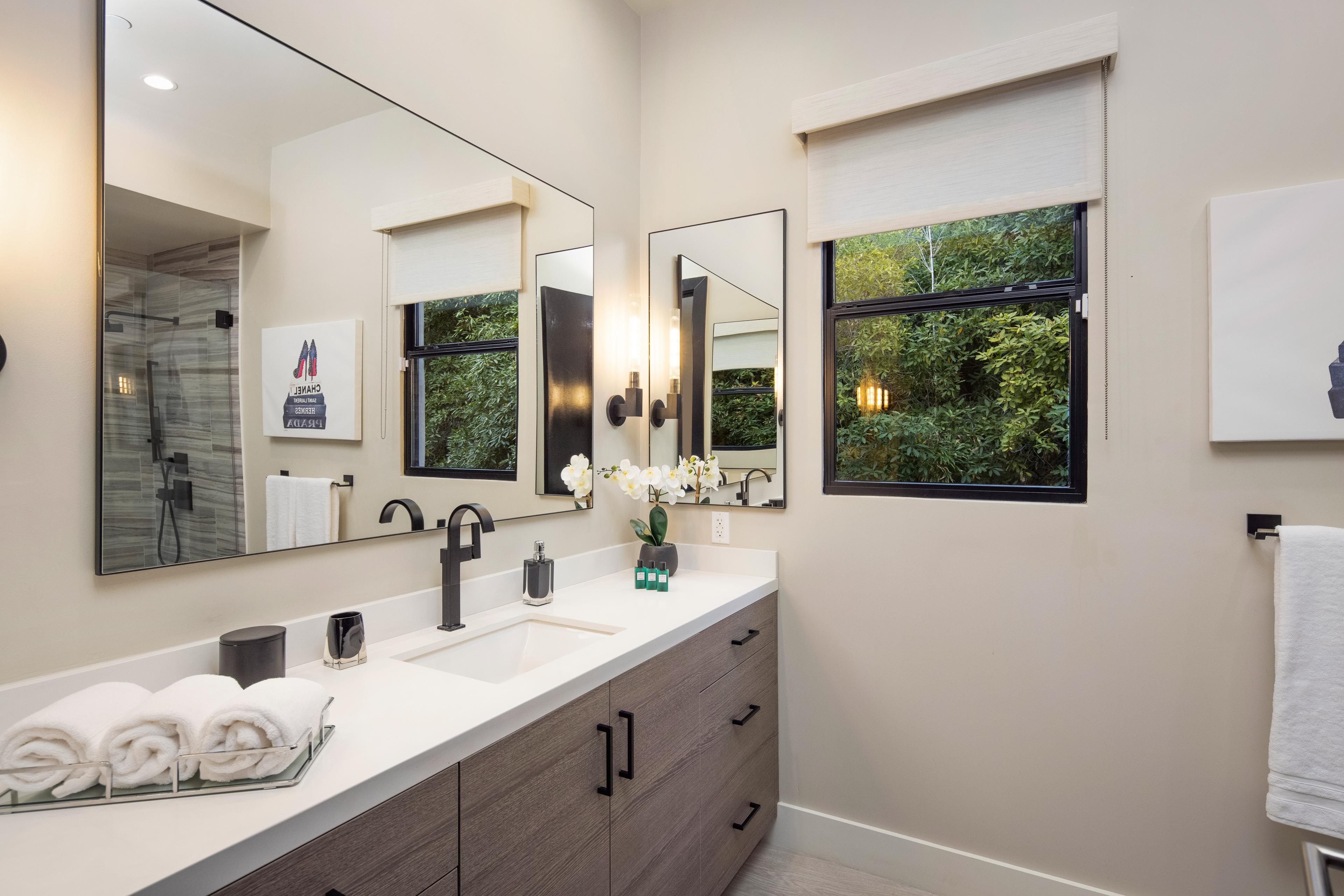Los Angeles Home 1006525