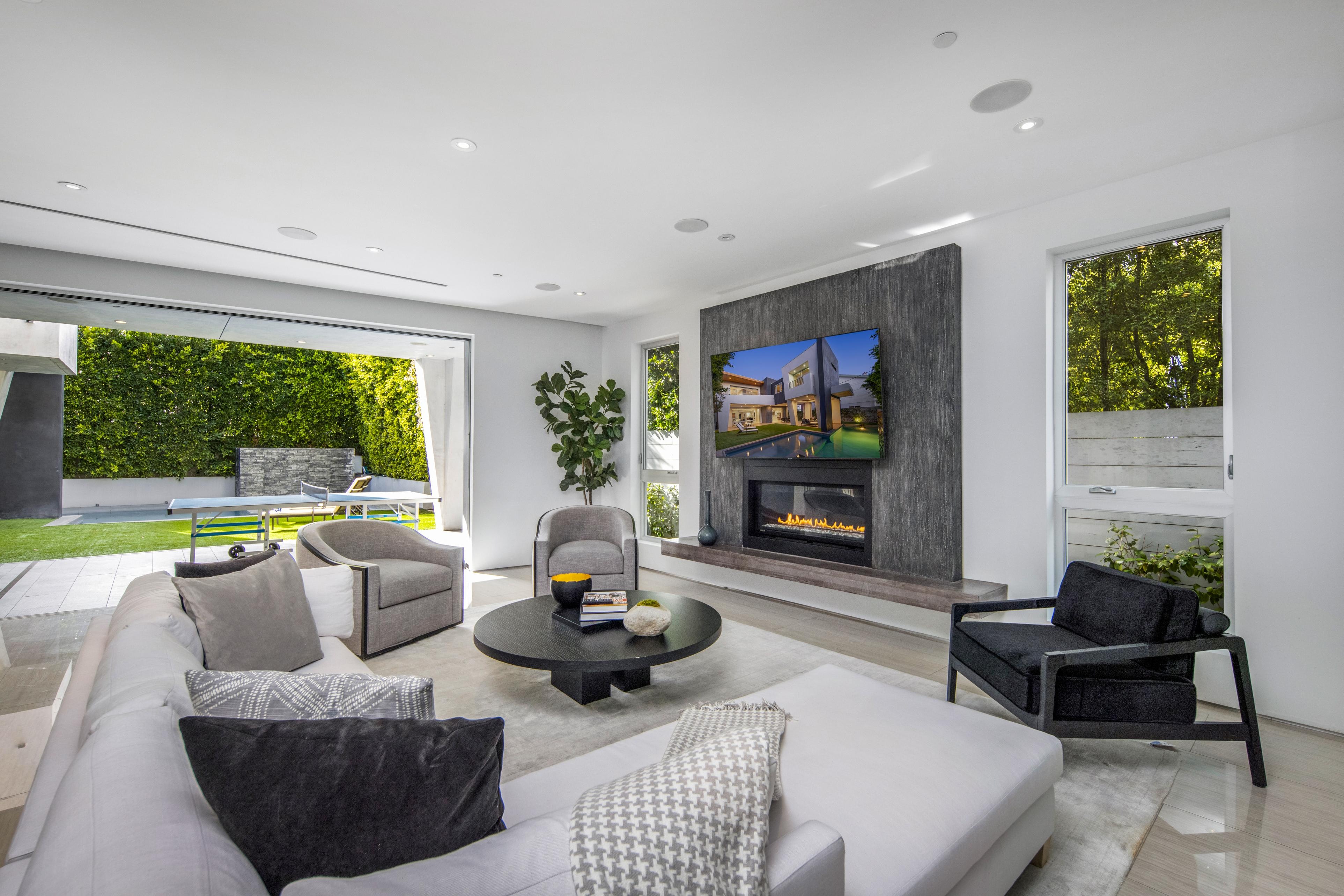 Los Angeles Home 1006526