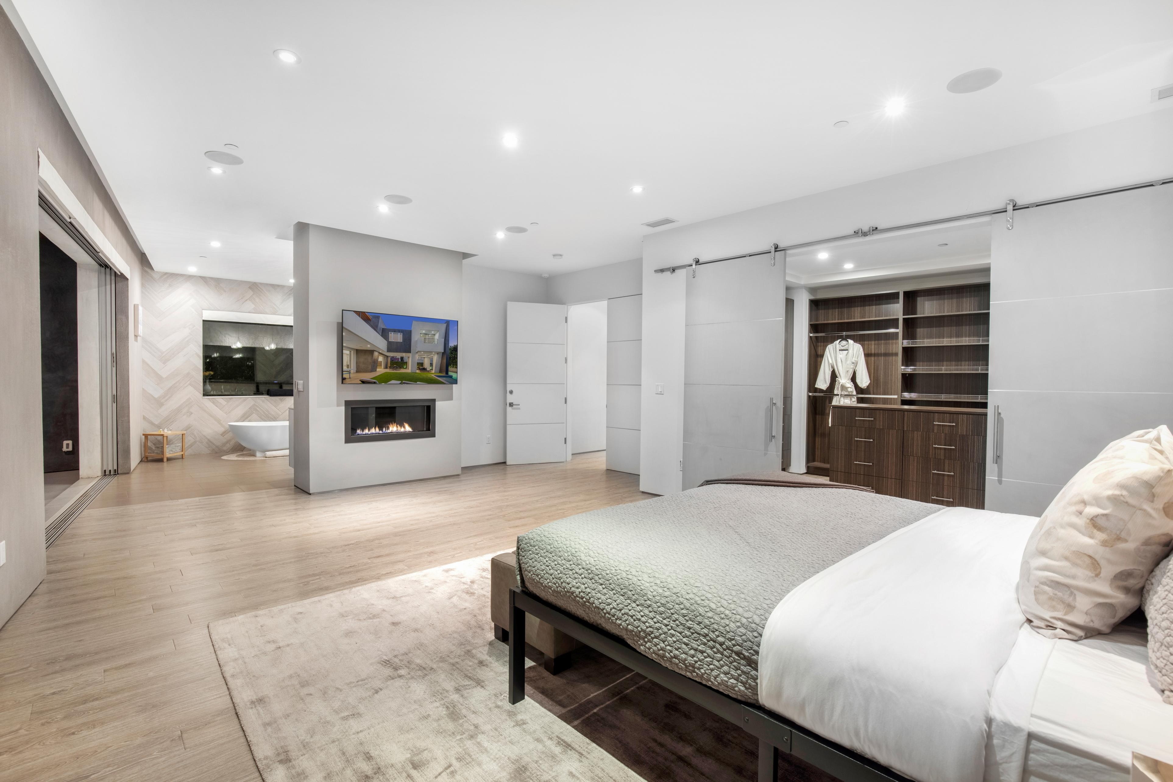 Los Angeles Home 1006526